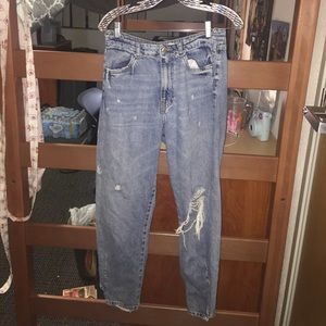 Zara Ripped Mom Jeans Size 6